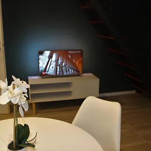 Ariston Hotell